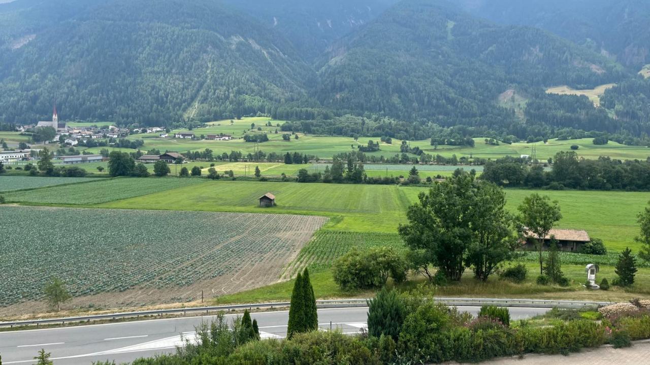 Hotel Saxl Campo di Trens Exterior photo